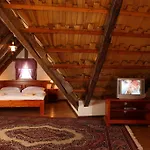 Hradni Basta Bečov nad Teplou