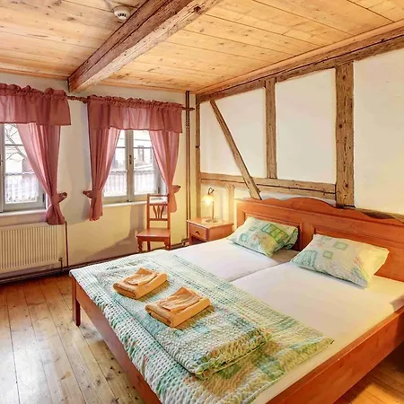 Hotel Hradní Bašta Bečov nad Teplou