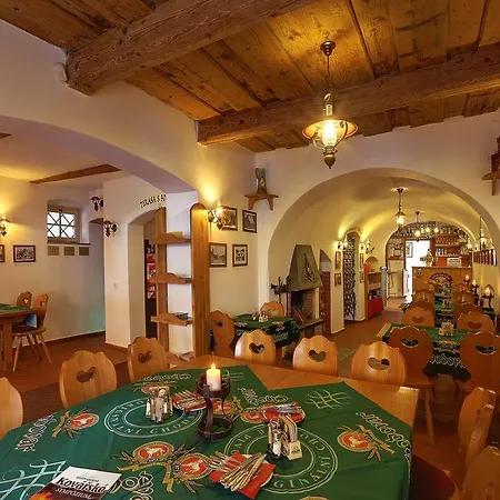 Hotel Hradní Bašta