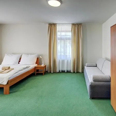 Hradní Bašta Hotel 3*