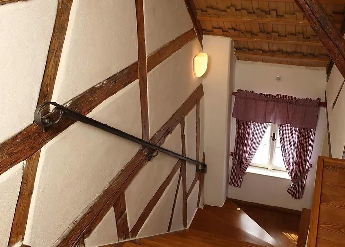Hradni Basta Szálloda Bečov nad Teplou