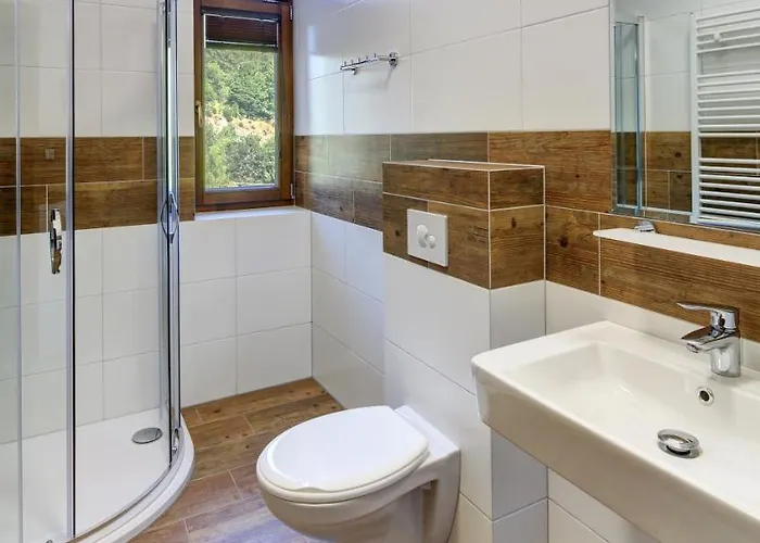 Hradni Basta Becov nad Teplou