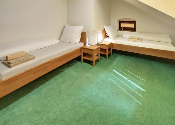 Hradni Basta 3* Becov nad Teplou